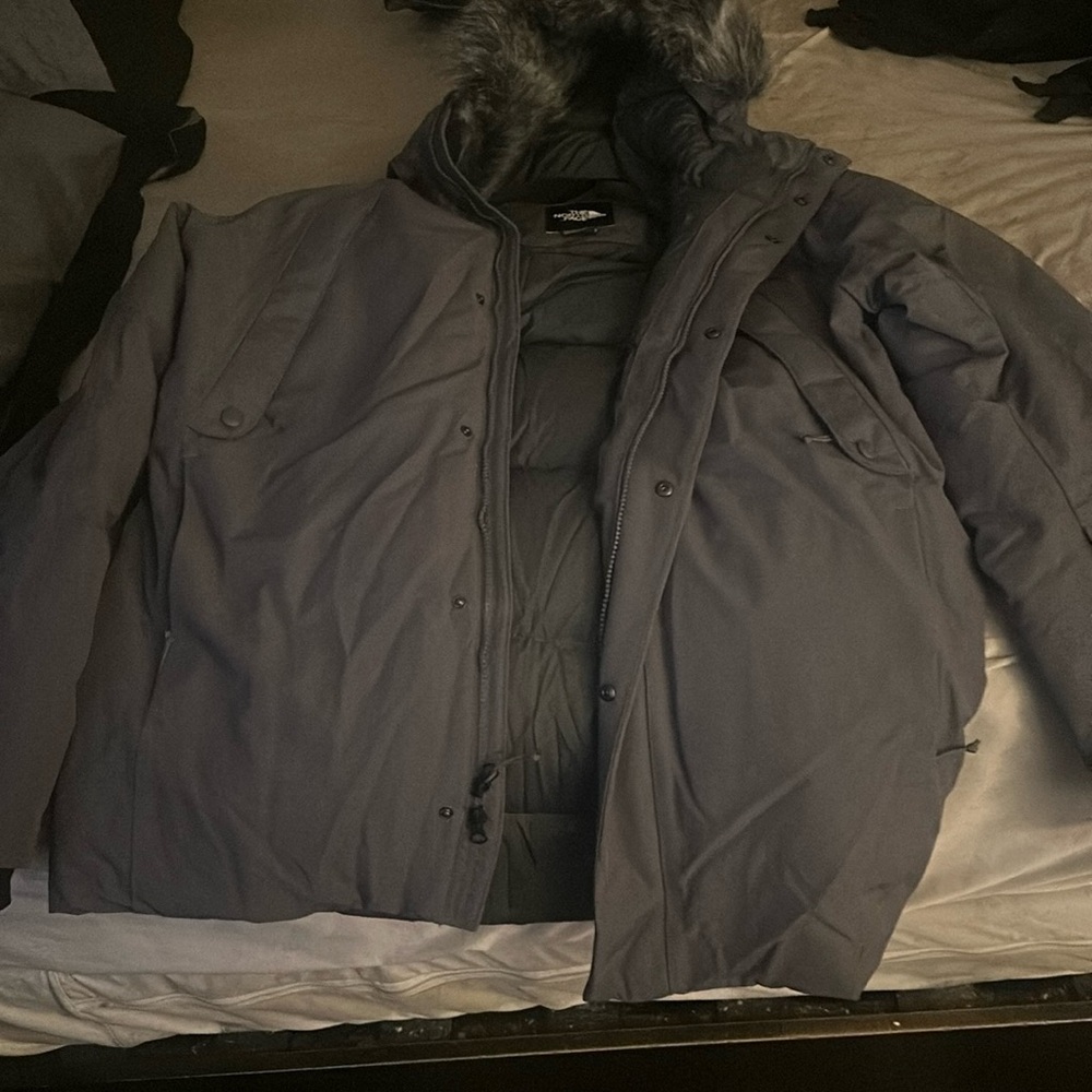 Brand new north face christmas present went wrongg